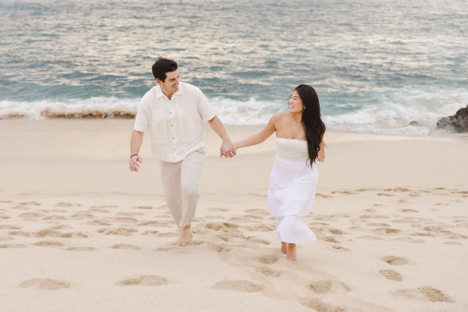 Couple Engagement photoshoot before their Cabo wedding at Baja Luna
