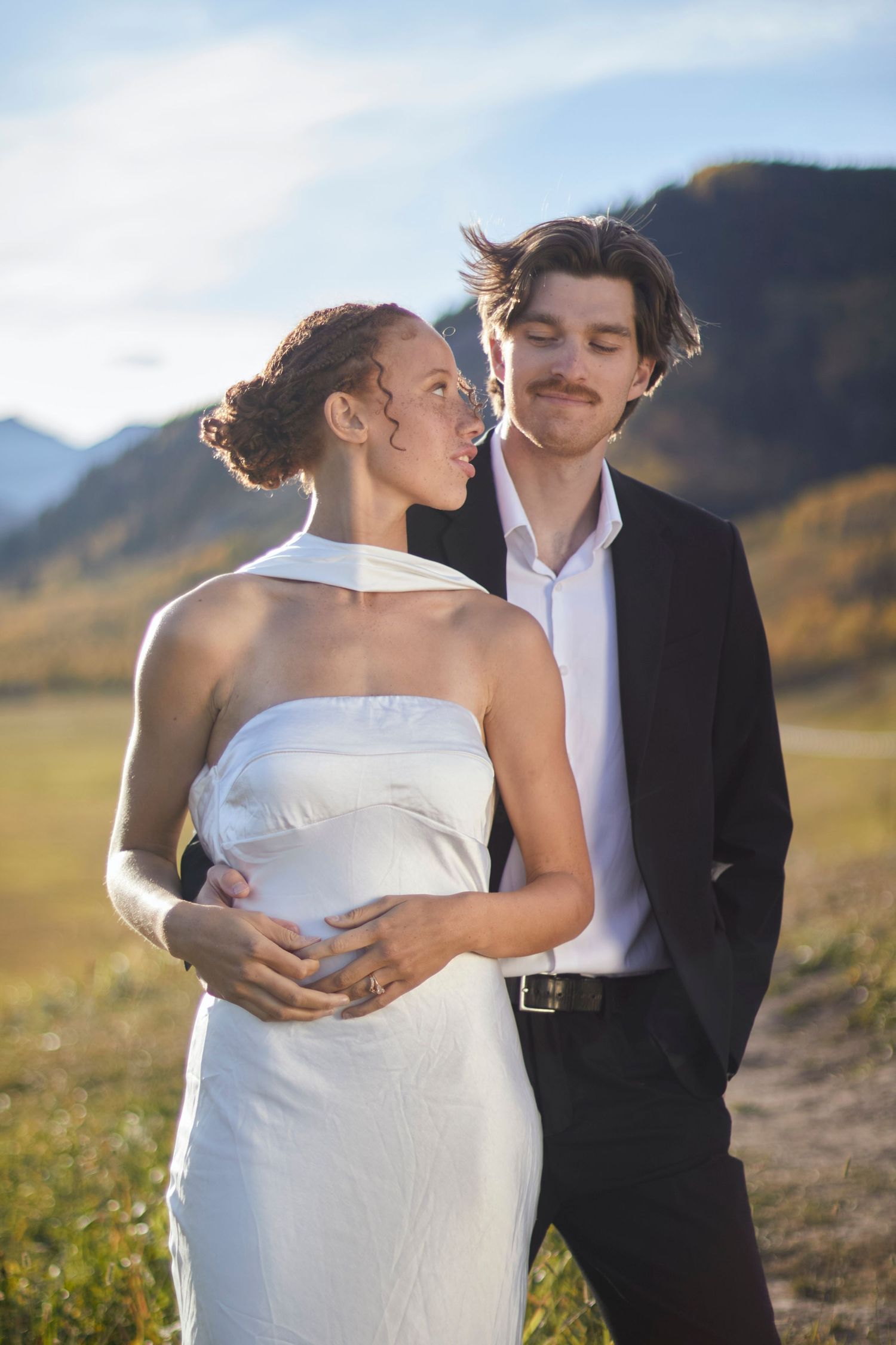 Wedding couple photography outdoor with soft light.
