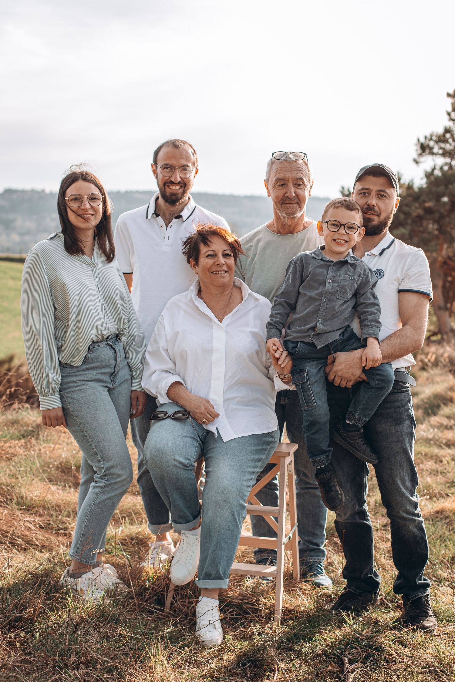 Photographe professionnelle de famille & Mariage à Tence en Haute-Loire (43).