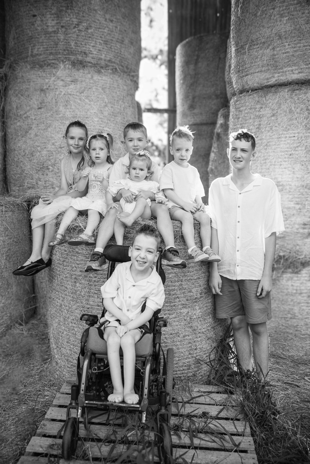 a group of cousins for their Family photography session