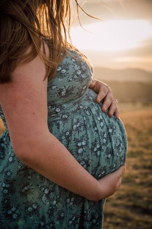 Maternity Session Montana