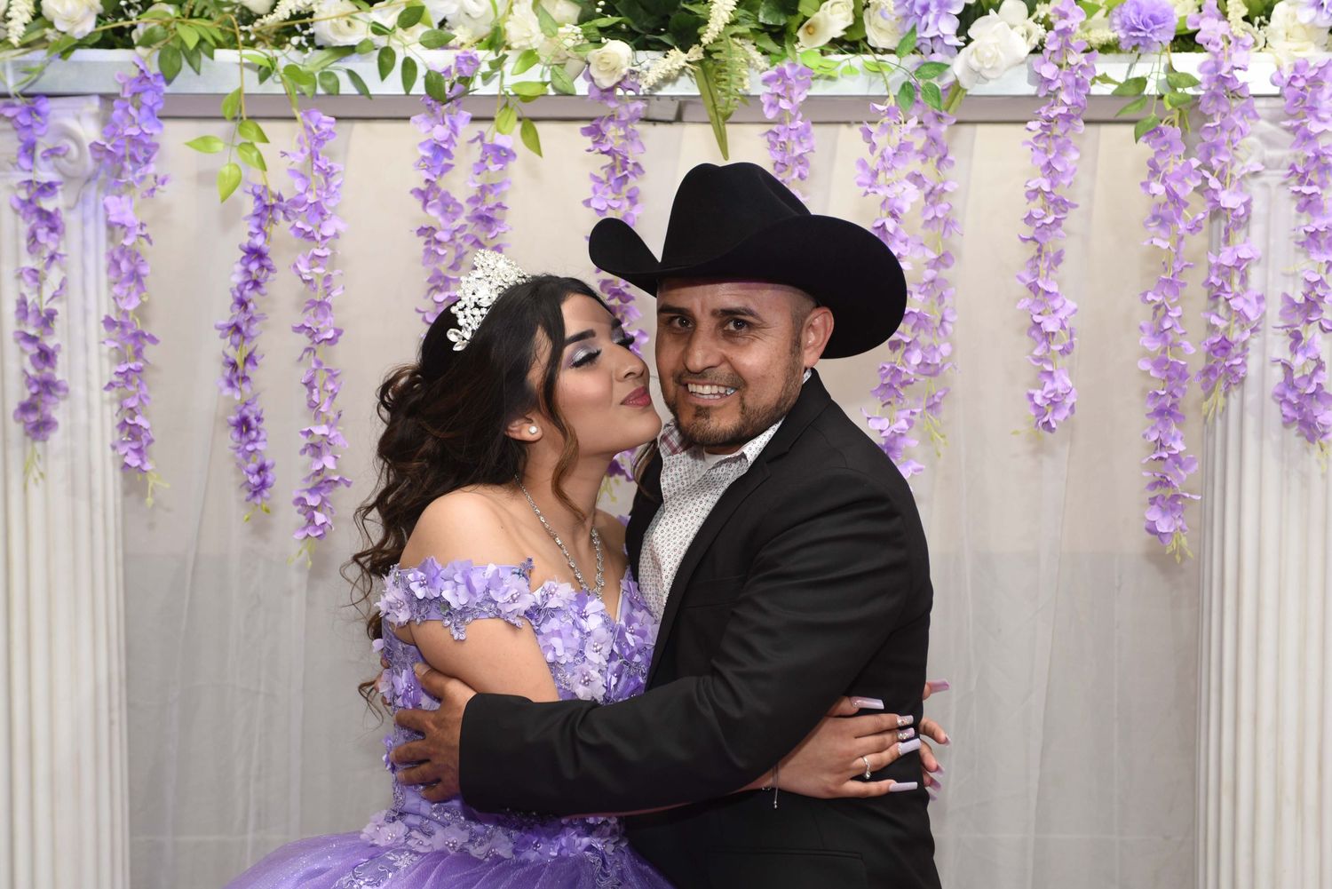 Professional Quinceañera mirror booth rental offering luxury touchscreen photo booth with digital sharing throughout North Texas today