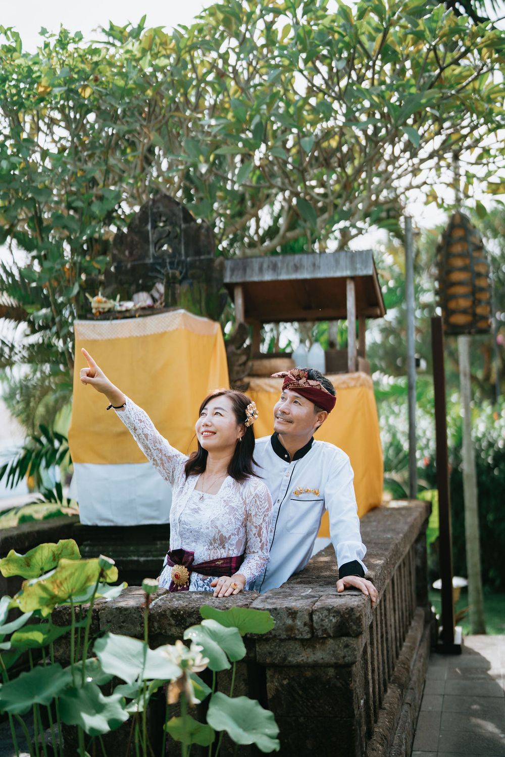 Traditional Balinese attire photography session at Alaya Ubud.
