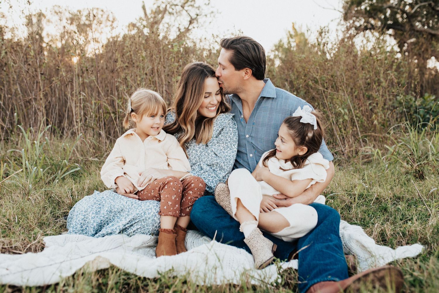 Houston family photography session by Gerry Myers Photo - candid outdoor family