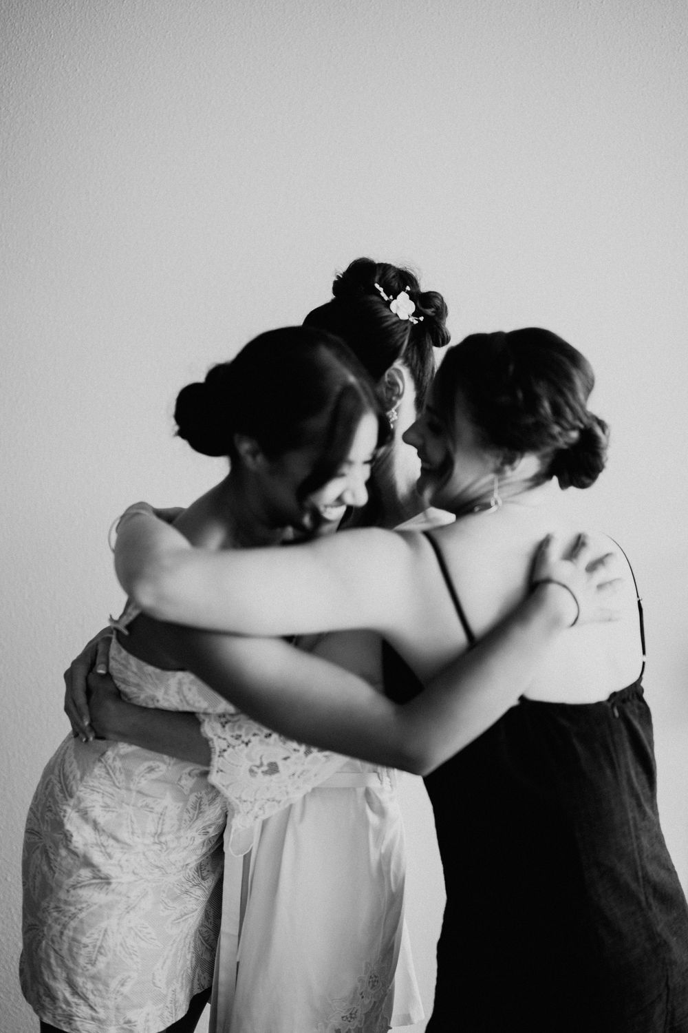 Professional wedding photographer at Anantara Uluwatu Bali.