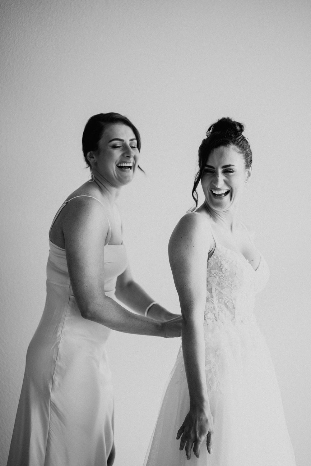 Professional wedding photographer at Anantara Uluwatu Bali.