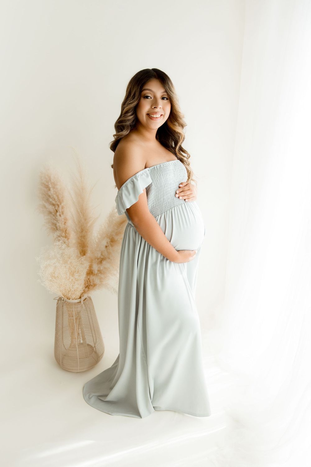 Expecting mother maternity pose