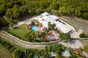 Cap Estate Garden Villa