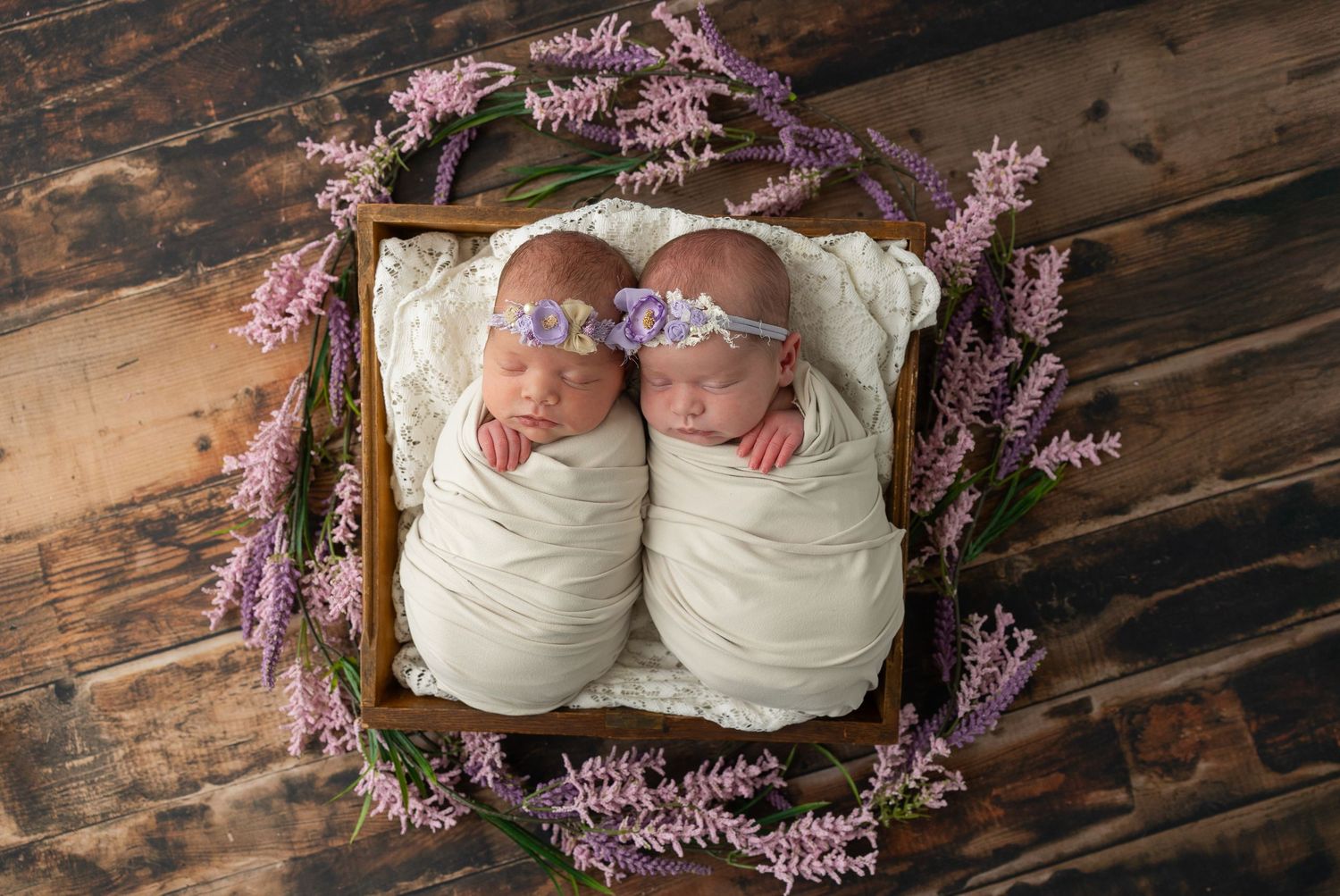 St. Louis photographer
Family photography St. Louis
Newborn photographer St. Louis
Maternity photography St. Louis
Lifestyle photographer