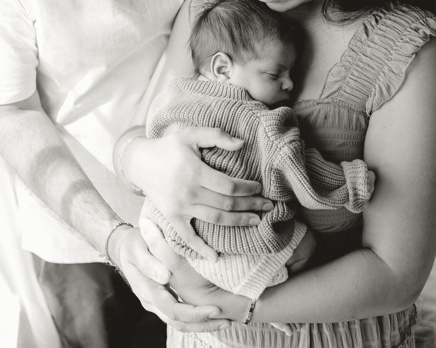 in home lifestyle newborn portrait session Tyler Henderson East Texas