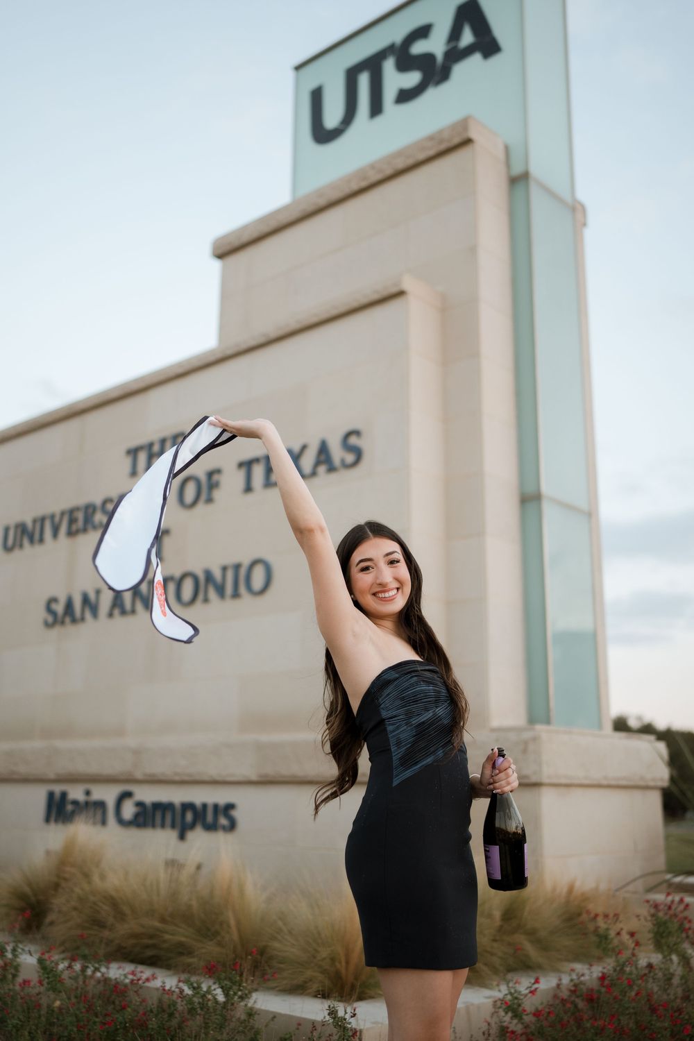 Fun graduation photo ideas