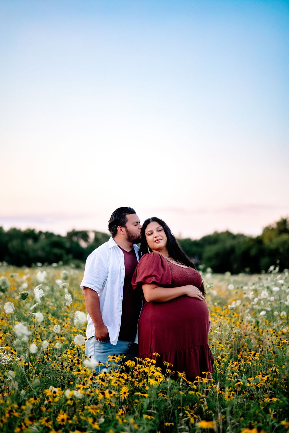 wildflower maternity photoshoot lees summit mo