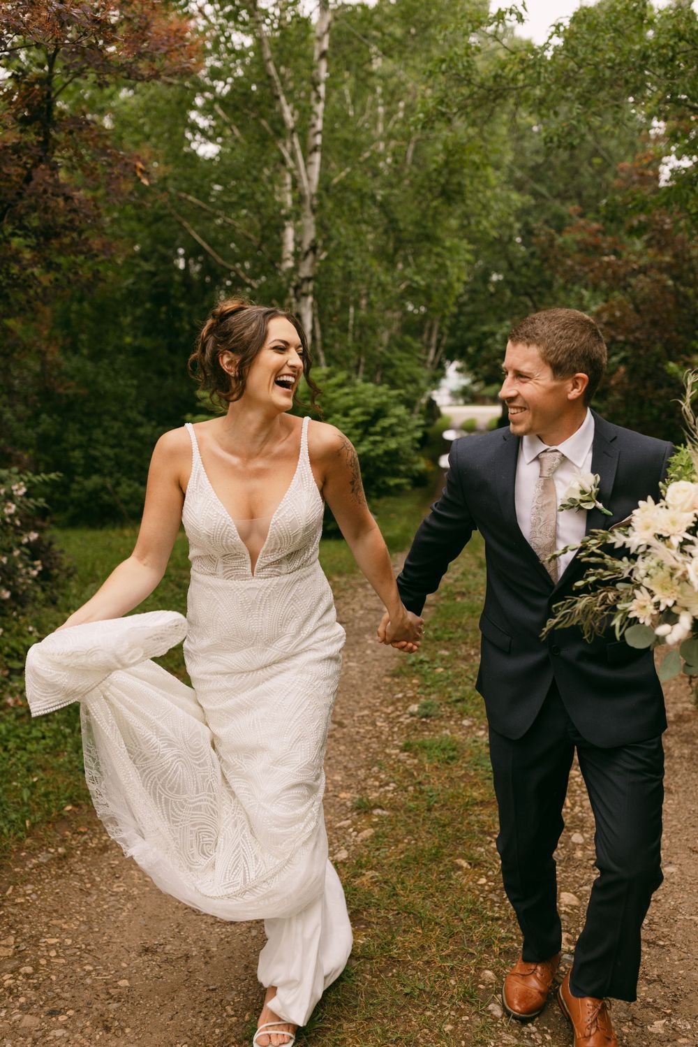 ONTARIO WEDDING PHOTOGRAPHER
