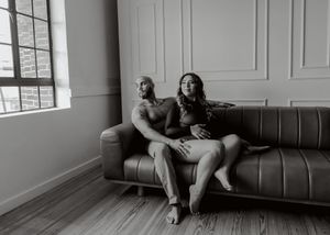 Romantic couples session in Houston Texas with elegant, natural posing