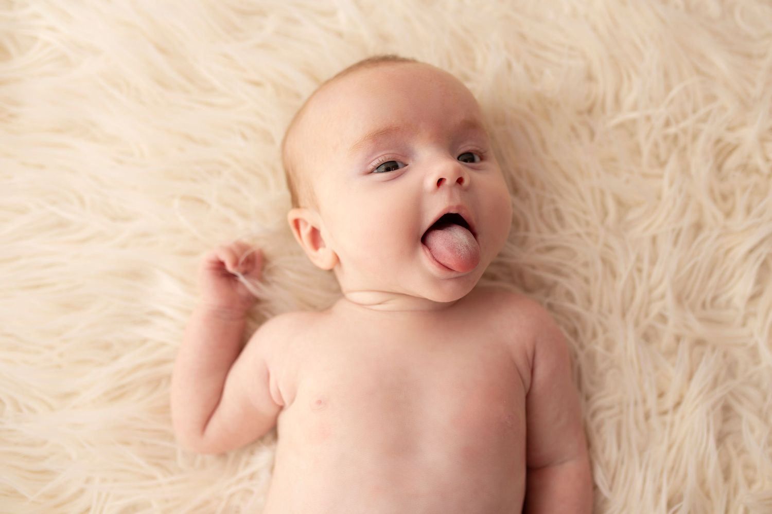 newborn baby awake during photoshoot with little wonderland photography widnes cheshire