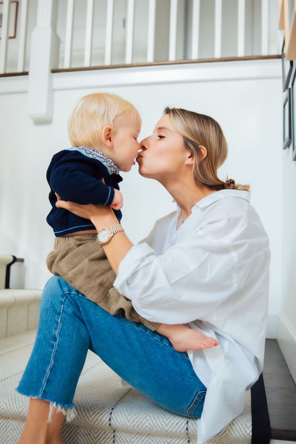 A young mother at home family photography session Portsmouth Rhode Island, Middletown, Newport, Bristol