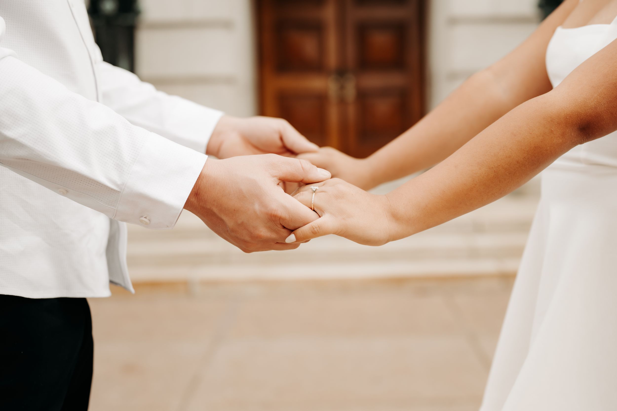 Laura O'Brien Photography
Madison, Wisconsin family and wedding photographer