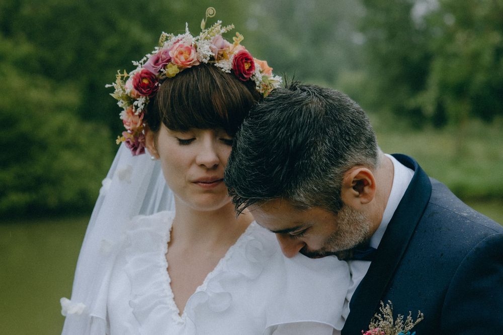 Découvrez le mariage de Vanessa & Denis à la Ferme du Château de Poix, capturé par Julie Fox Photography Une célébration unique à Bouillancy