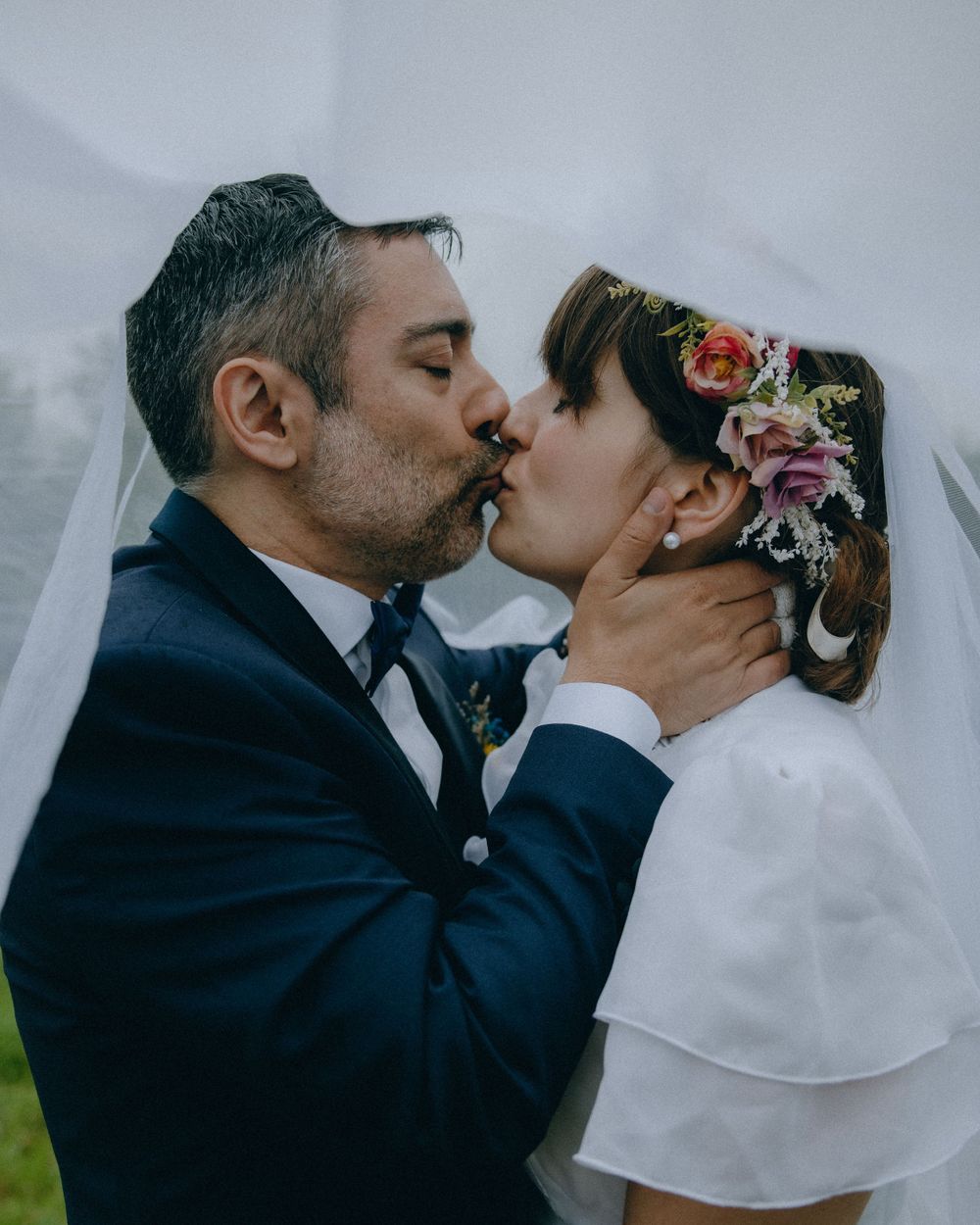 Découvrez le mariage de Vanessa & Denis à la Ferme du Château de Poix, capturé par Julie Fox Photography Une célébration unique à Bouillancy