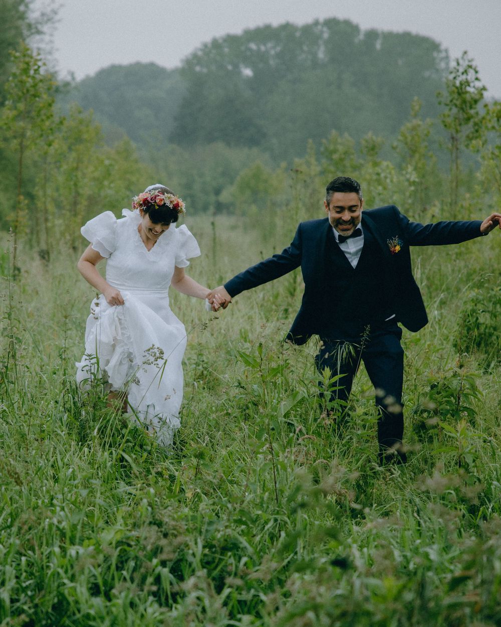 Découvrez le mariage de Vanessa & Denis à la Ferme du Château de Poix, capturé par Julie Fox Photography Une célébration unique à Bouillancy
