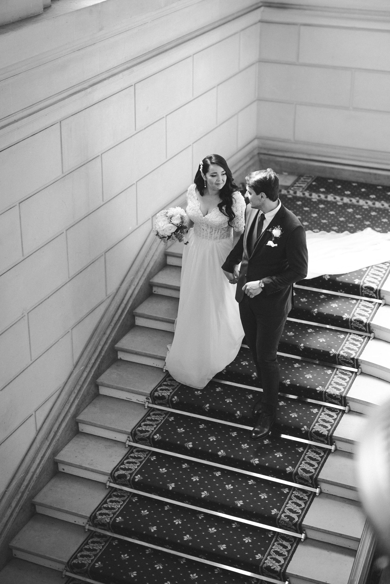 Photo de mariage, couple photographié par Chloé Cabanes