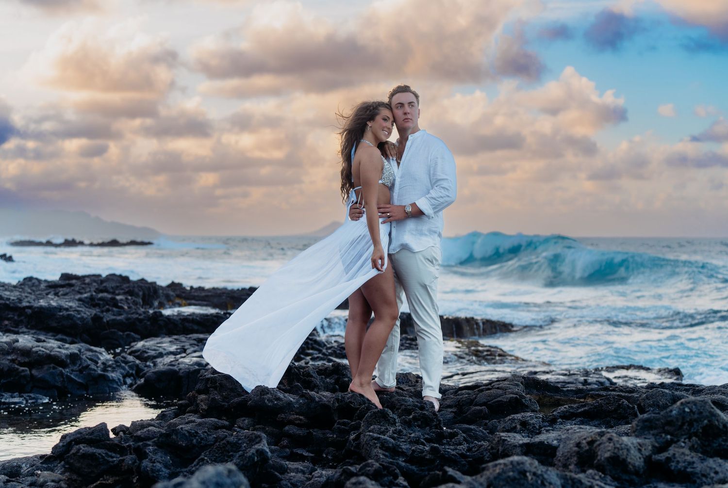Wedding photographer Oahu Hawaii
Couple Photoshoot 
wedding at the beach photoshoot
Beach wedding Oahu Hawaii
Beach ceremony Oahu Hawaii