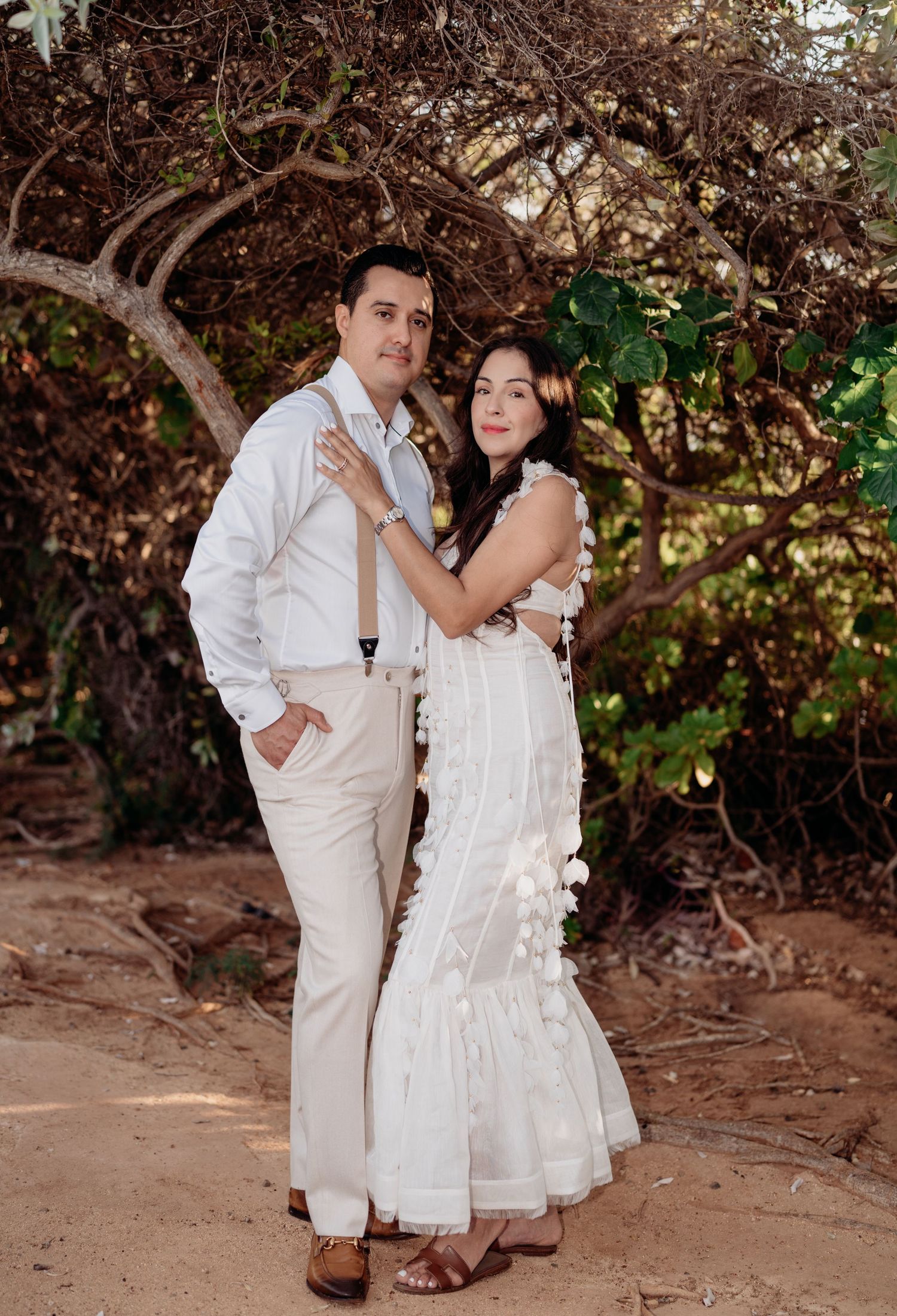 Wedding photographer Oahu Hawaii
Couple Photoshoot 
wedding at the beach photoshoot
Beach wedding Oahu Hawaii
Beach ceremony Oahu Hawaii