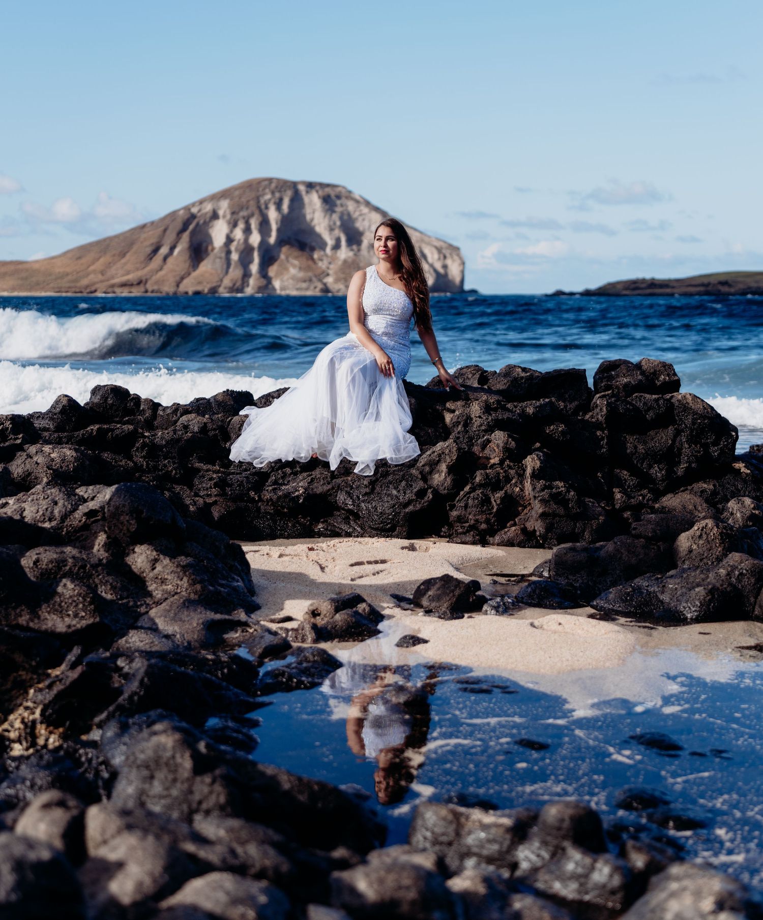 Wedding photographer Oahu Hawaii
Couple Photoshoot 
wedding at the beach photoshoot
Beach wedding Oahu Hawaii
Beach ceremony Oahu Hawaii