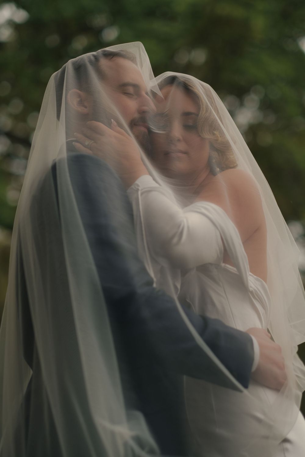 Charleston Hampton park intimate wedding wedding veil