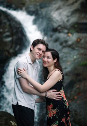 El Yunque Photoshoot. Puerto Rico Photographer. Albert Ray Photo. Elopement. Rainforest Photographer. Engagement, Waterfall Photoshoot. Love