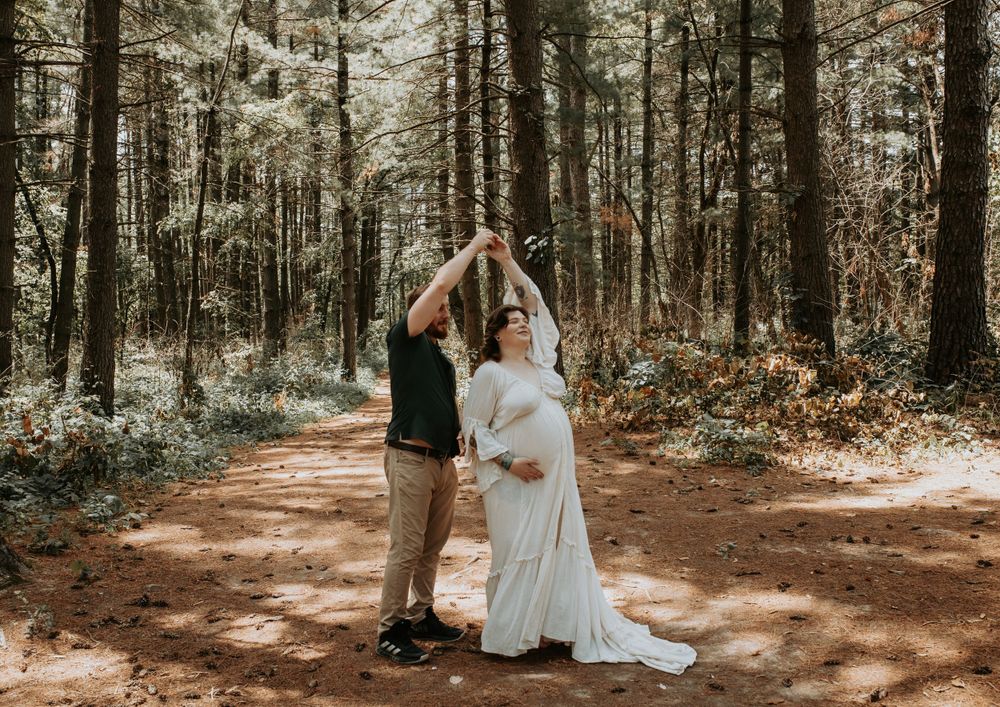 Franklin County photographer, Missouri photographer, STL photography, candid wedding, maternal, portraits near me, photography near me.