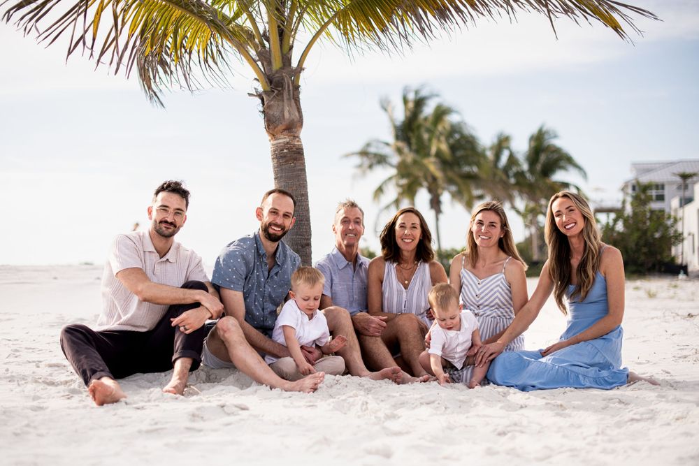 family gatherings, family bonfire photographer, bon-fire, beach bon-fire photography