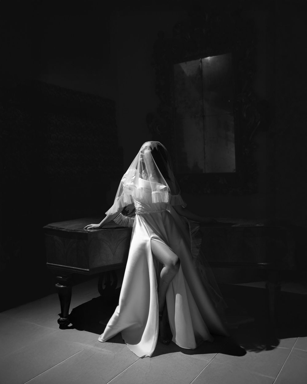 Dramatic bride
