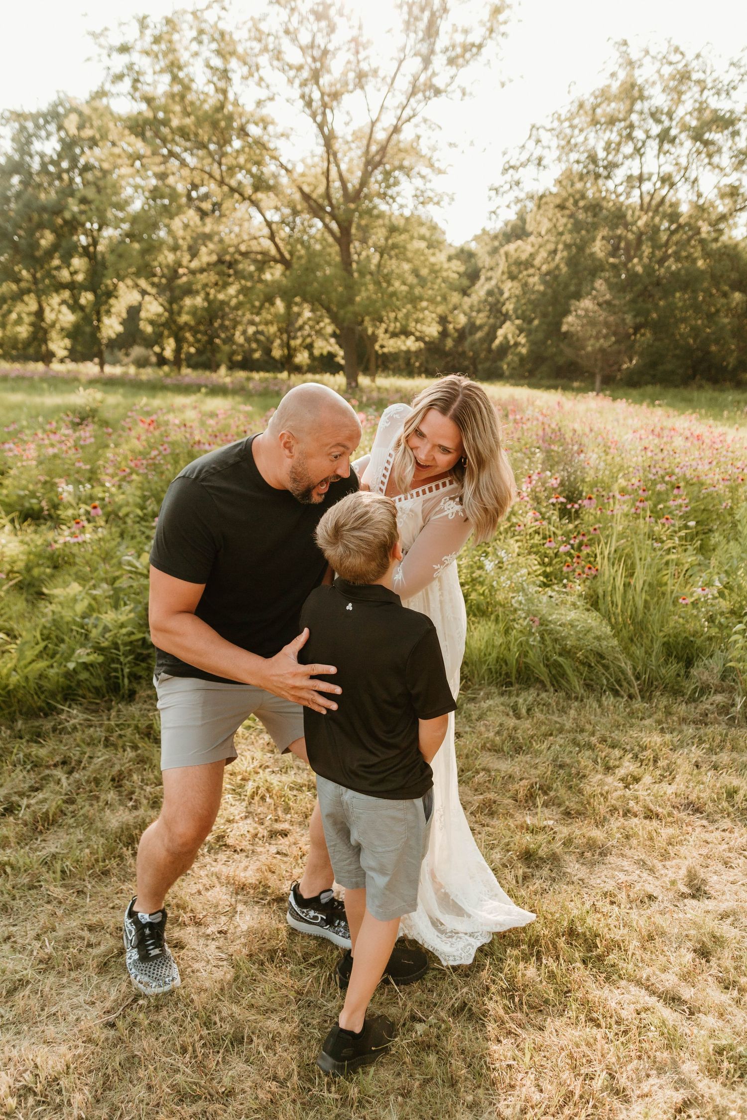 Ankeny Photographer, Des Moines Photographer specializing in lifestyle photography with newborn, engagement, and family