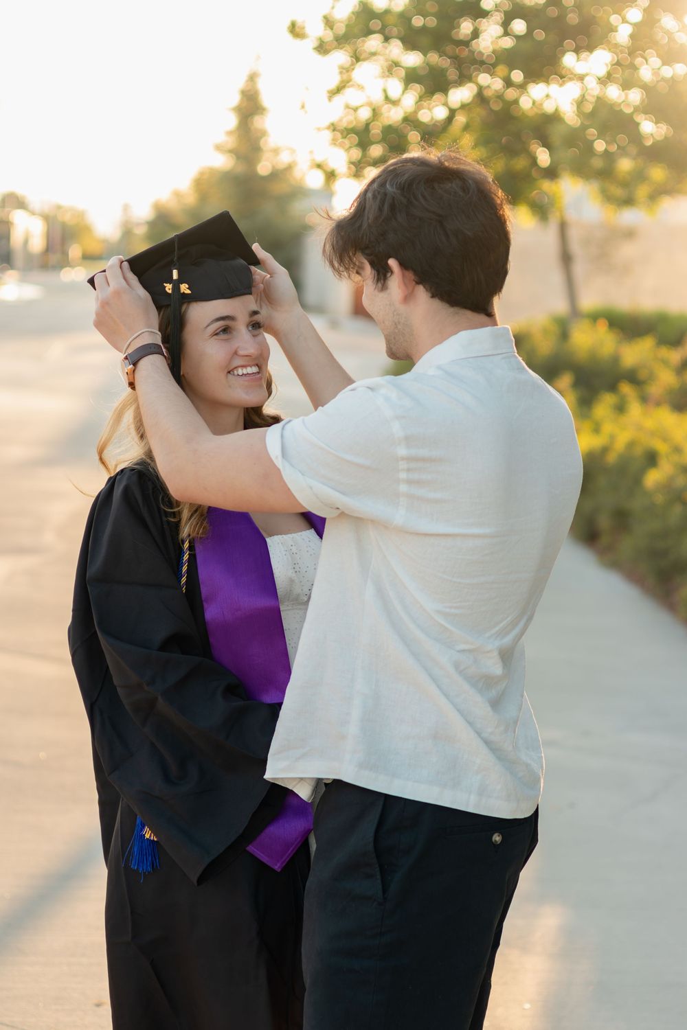 Grad Photos, Graduation Photographer, Lancaster CA, Antelope Valley Photographer, Palmdale Photographer