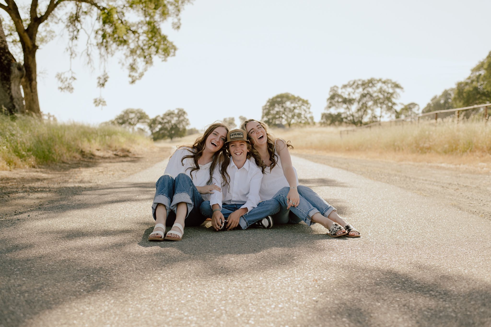 sibling photos