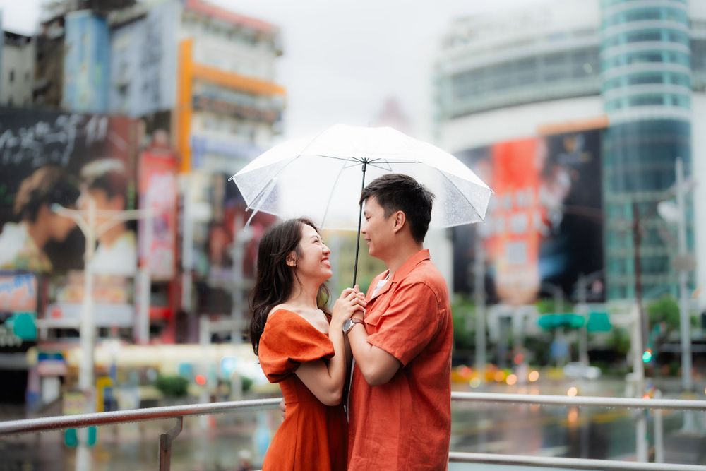 a couple in Ximending