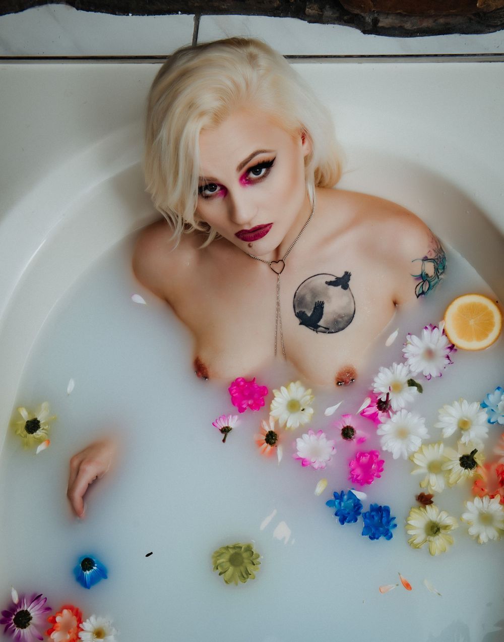 Your Secret Photography - Photography located in Bowling Green KY  and Nashville TN area - Boudoir - Artistic - Cosplay - Erotica