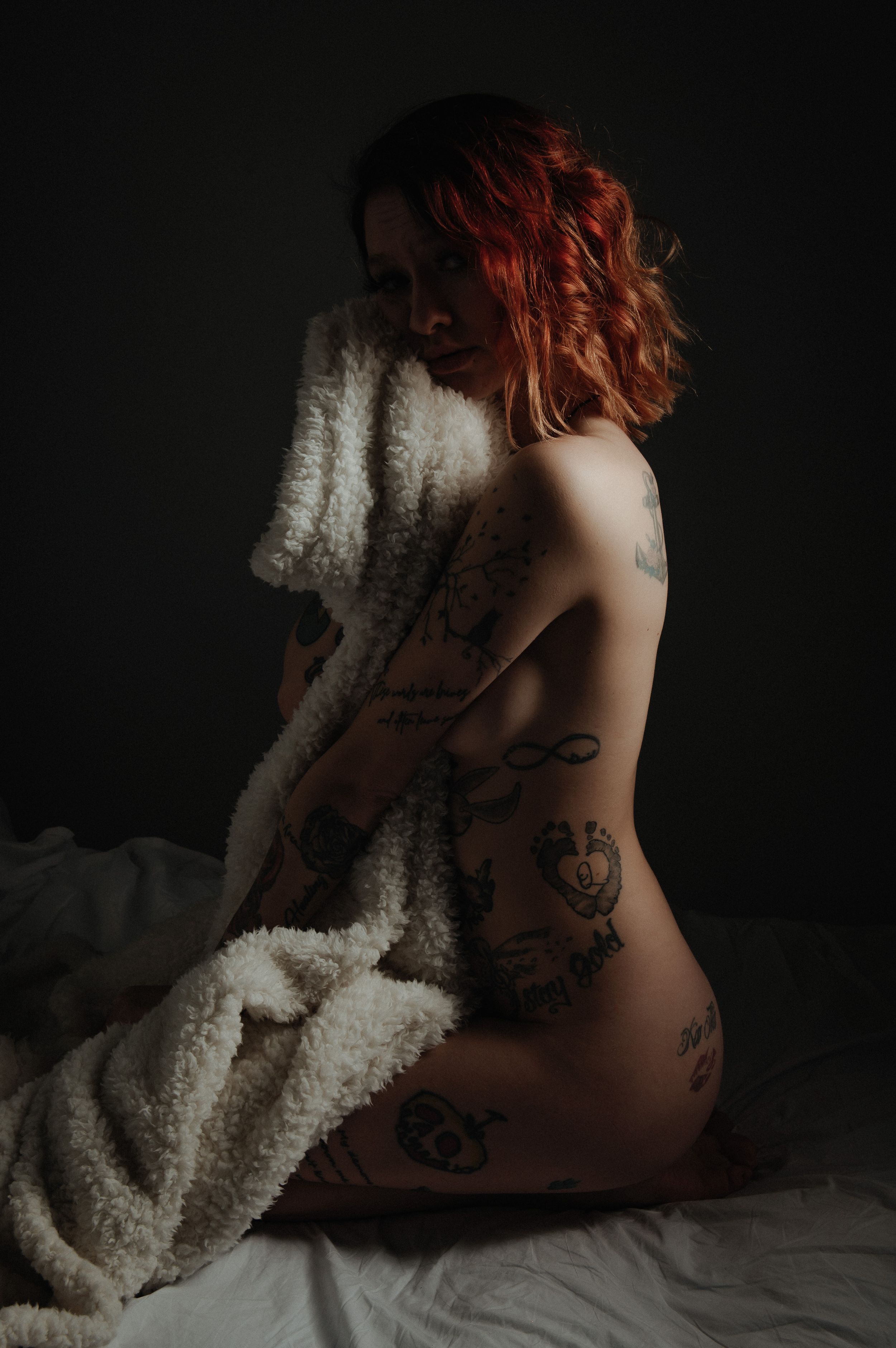 Your Secret Photography - Photography located in Bowling Green KY  and Nashville TN area - Boudoir - Artistic - Cosplay - Erotica