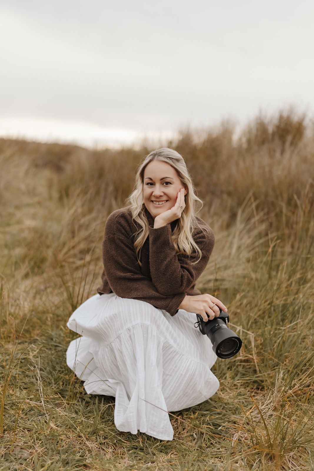 Erin Adams Images, Lifestyle photographer, Newborn Photographer, Maternity Photographer, Motherhood Photographer, based in Westport NZ.