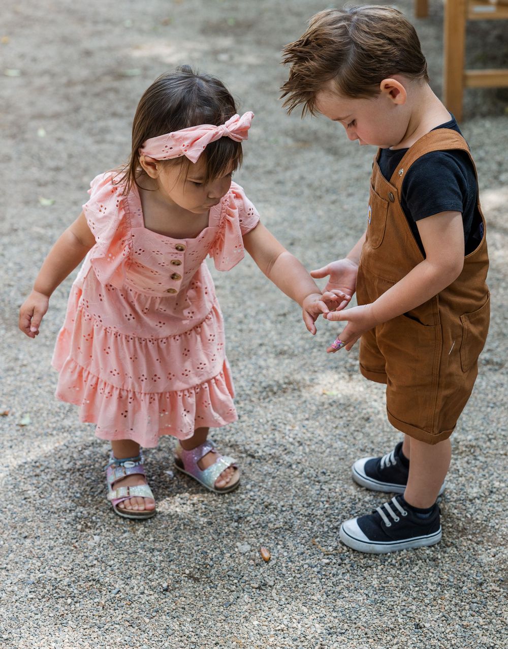 Family Photographer, kid photographer near me, Huntington Library, Simi Valley children's photographer, Photographer good with kids,