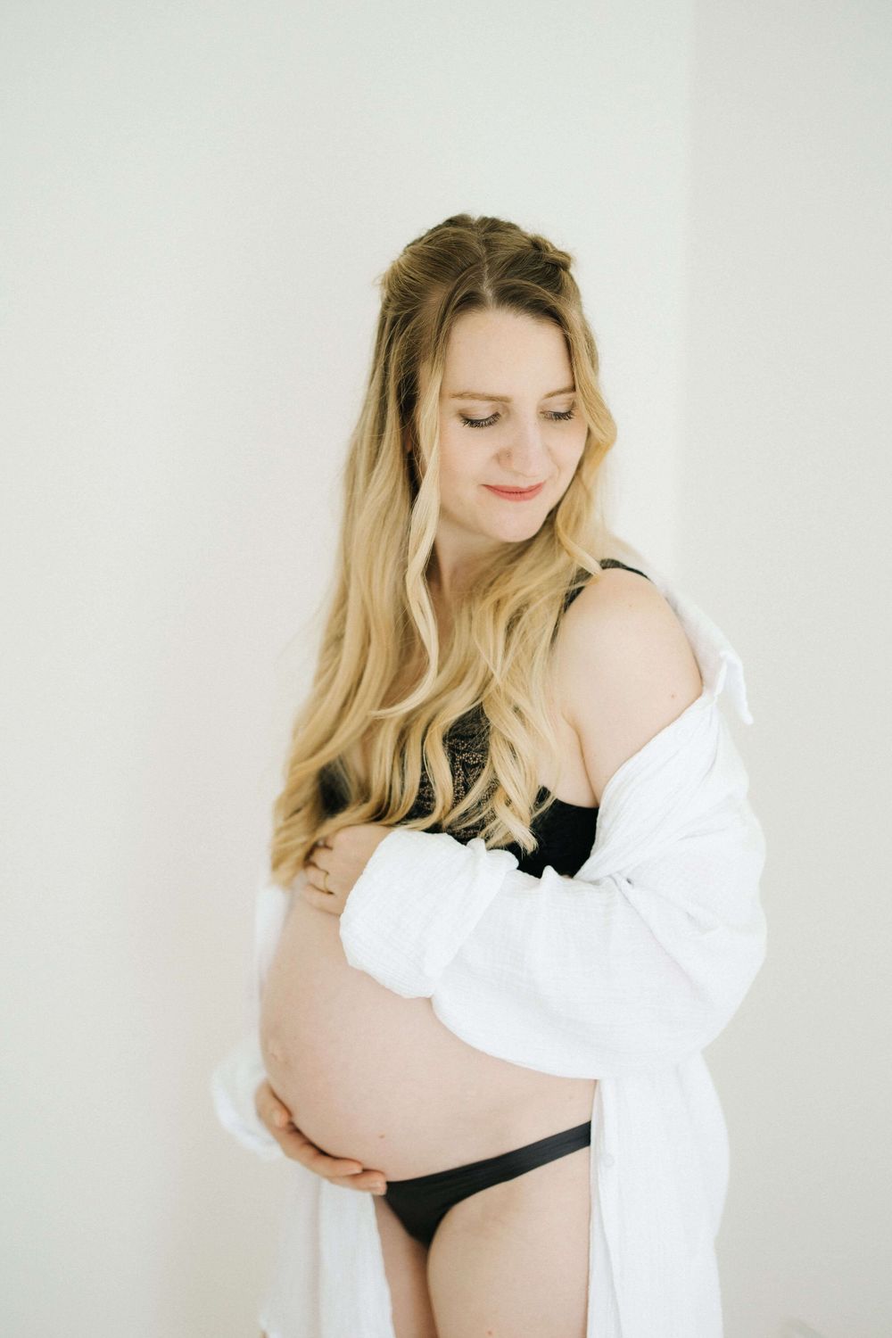 Babybauch Fotoshooting Fotografin Thurgau Bettwiesen