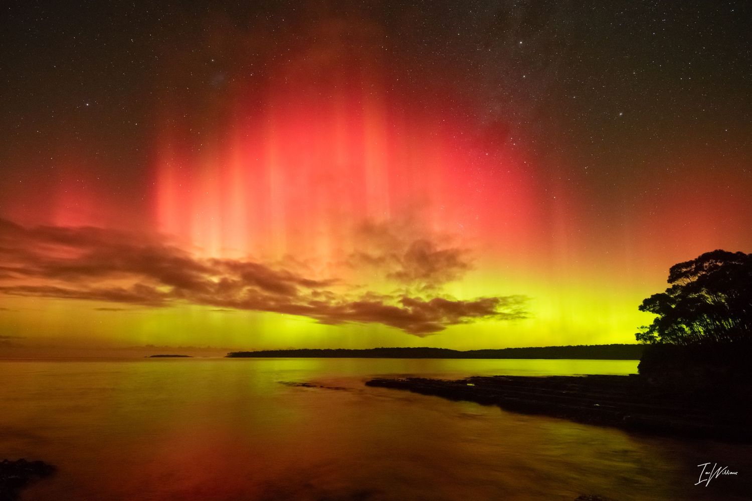 Aurora Australis, Tasmania, 11 May 2024
