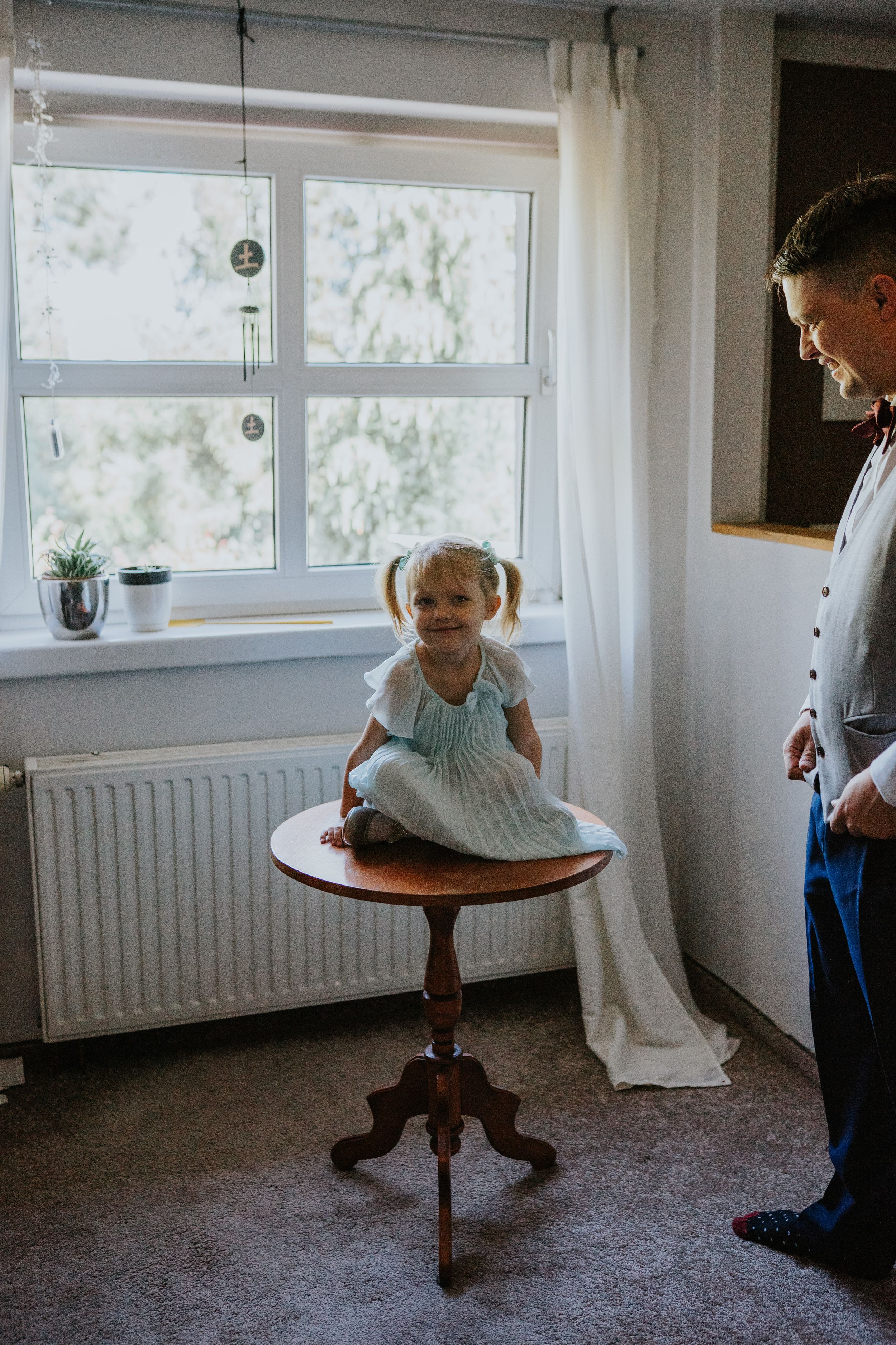 Fotograf chrzest święty Katowice zdjęcia chrzest święty reportaż fotograficzny z chrztu zdjęcia chrzest Katowice fotograf rodzinny Śląsk