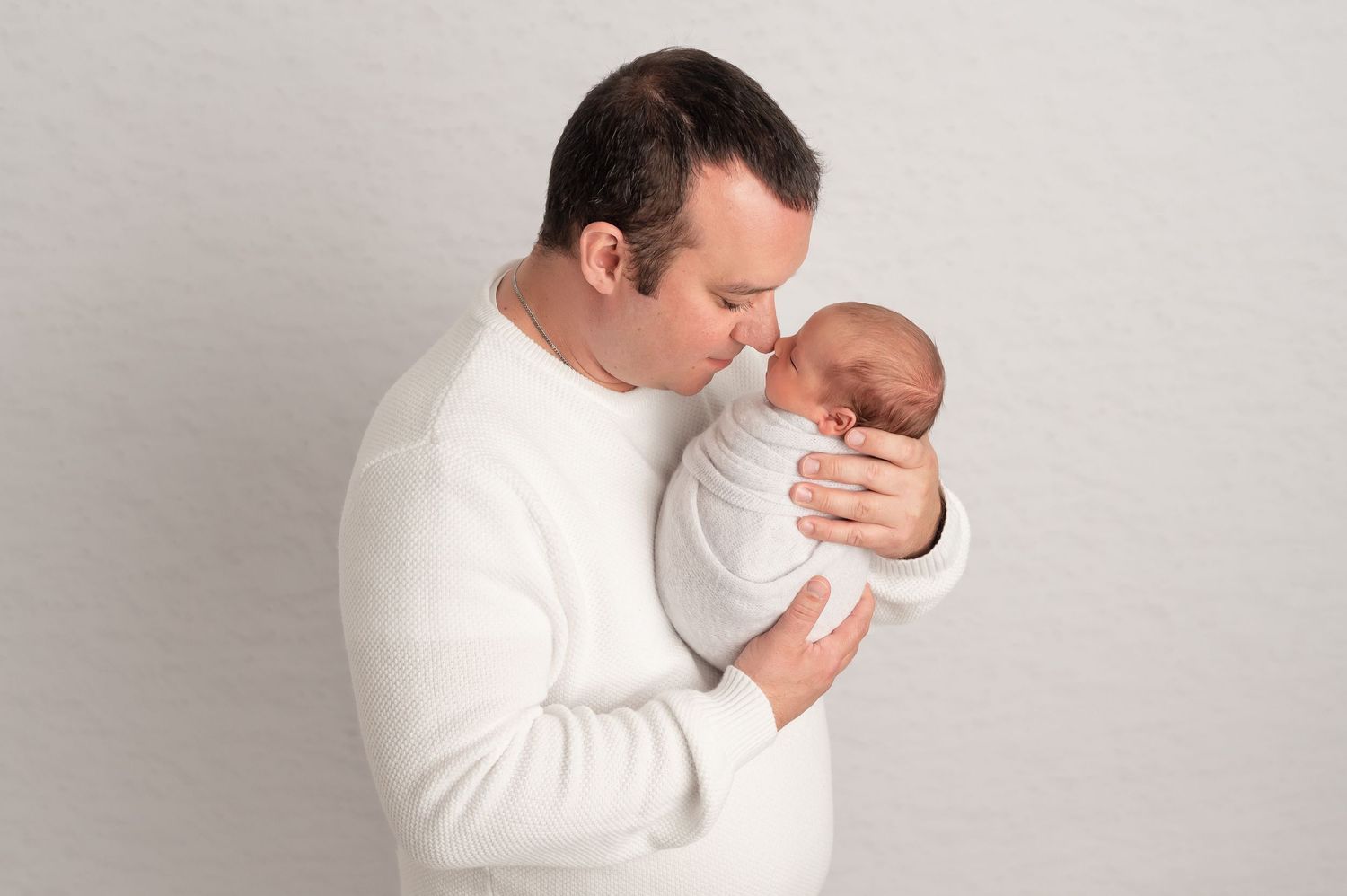 experienced newborn photographer Pittsburgh studio