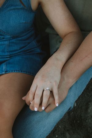 Engagement photos in Bellingham- Bellingham Engagement Photographer- Affordable Engagement Photos- Engagement Photographer near me