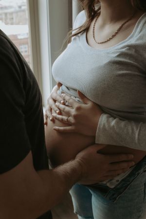 Maternity photography near me-Bump photos near me- Bellingham maternity photos- Seattle maternity photographer-Maternity Photos near me