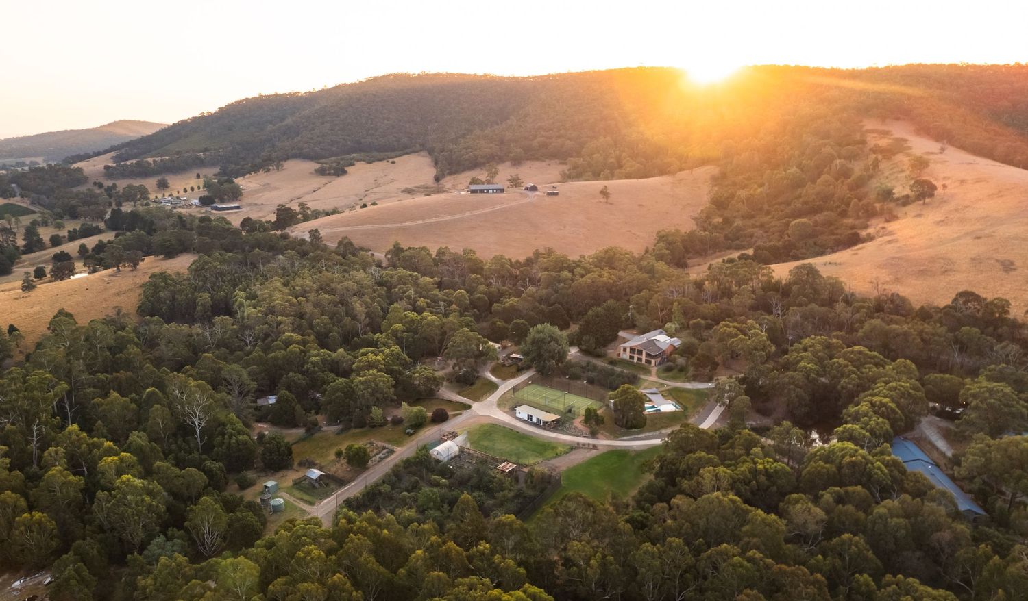 Yarra Valley Estate hotel room and conference facility photography - accommodation photography Melbourne