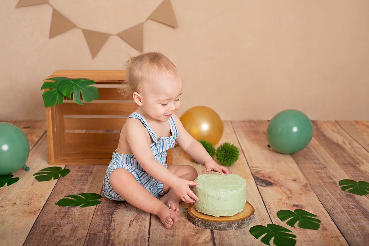 Baby boy with smash cake