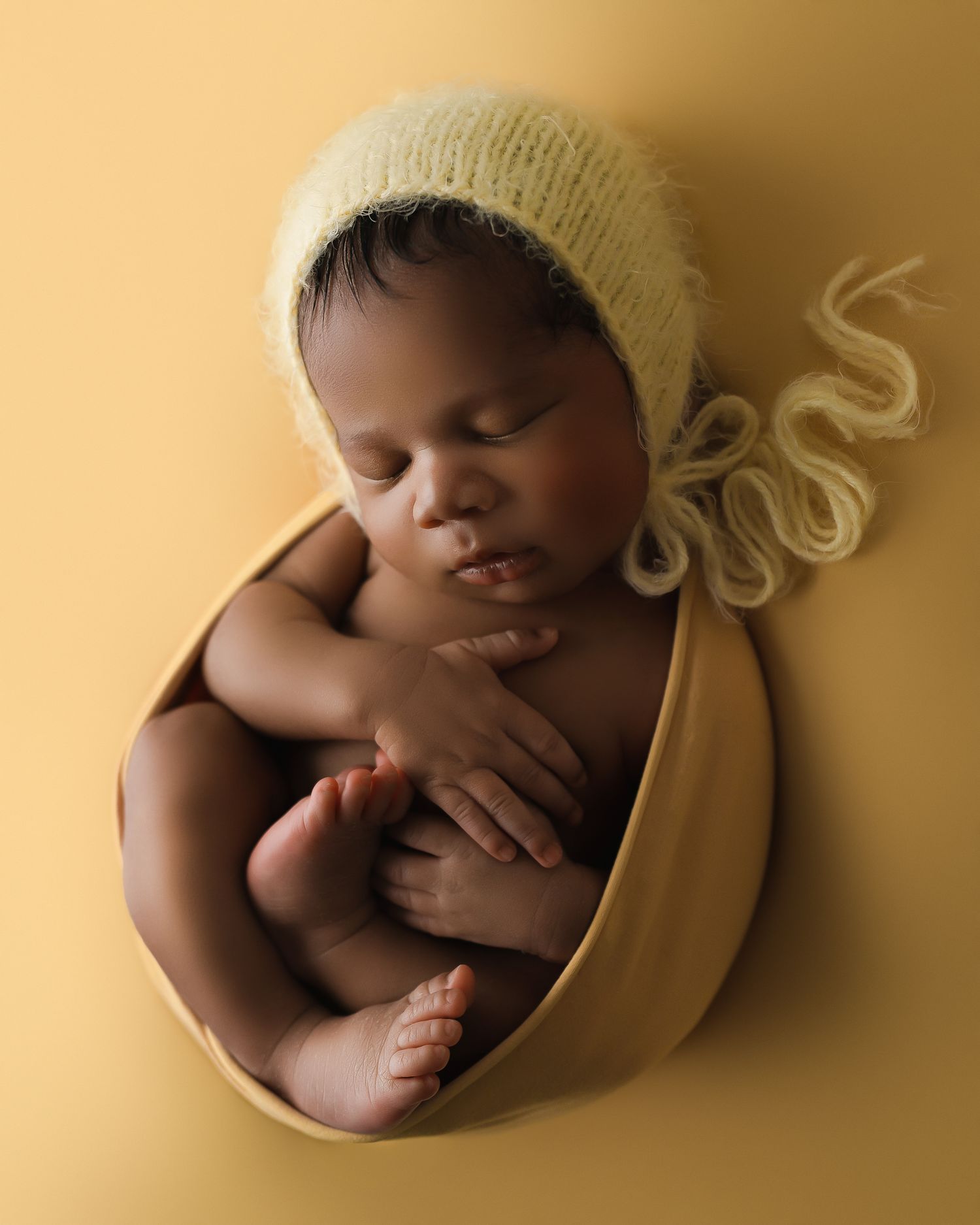 Newborn photography studio located in between Atlanta, Georgia and Birmingham, Alabama with full service photo studio.